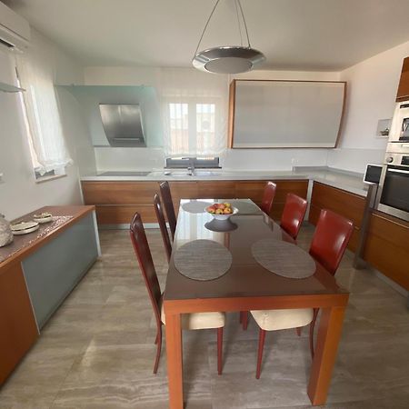 Apartments Luana With Private Jacuzzi Задар Екстер'єр фото